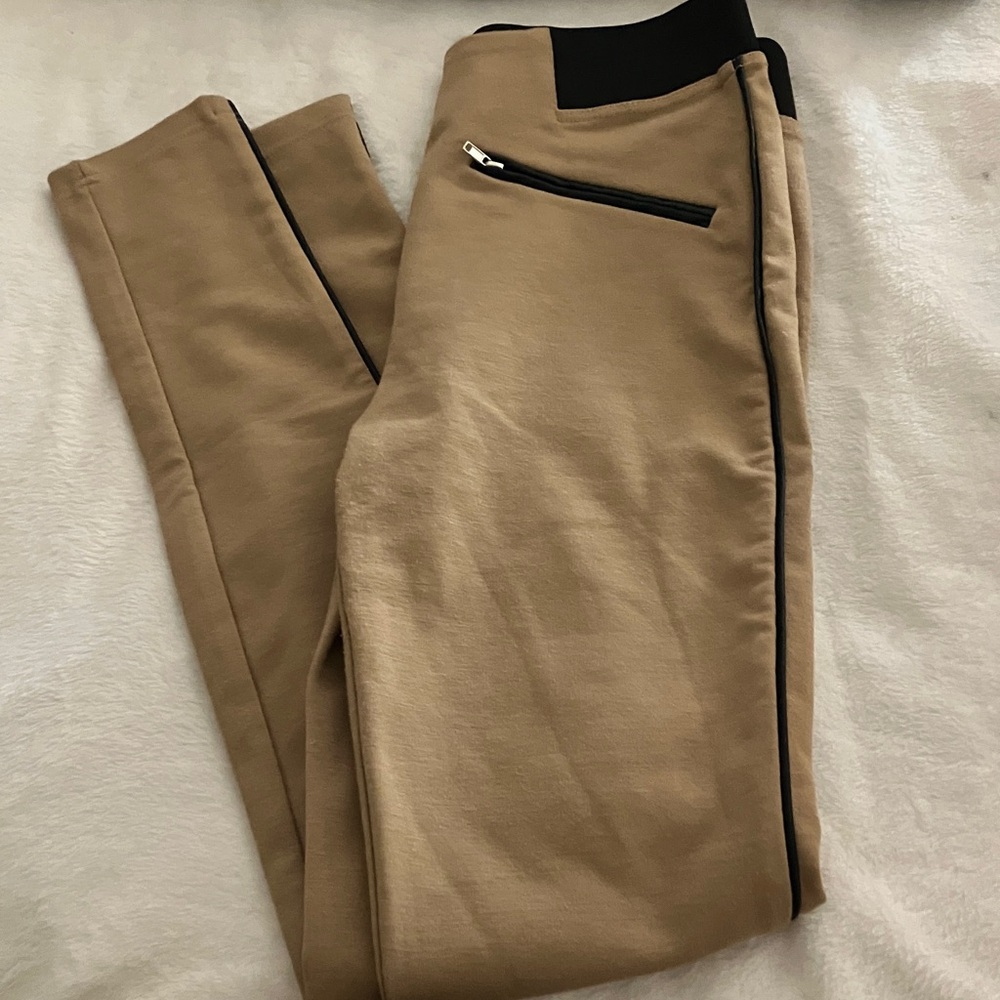 Atmosphere Leggings /Stretch/ Size 6 US/ Size 10UK/ Size 36 EUR/ Size 42 IT/